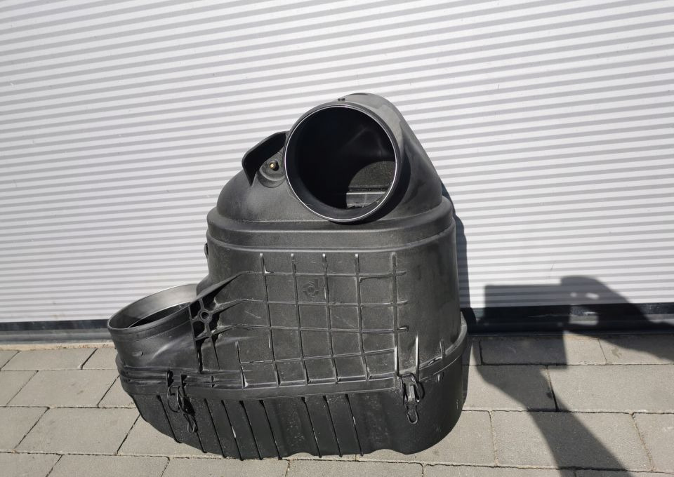Obudowa filtra powietrza iveco eurocargo 580155845 - Õhufilter: pilt 1 Obudowa filtra powietrza iveco eurocargo 580155845 - Õhufilter: pilt 1