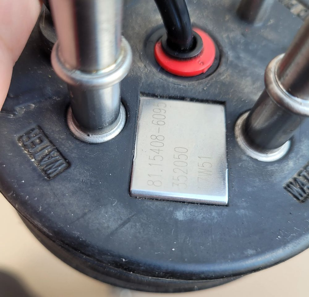 SMOK AD BLUE MAN TGX TGS 81.15408-6095 - Kütusesüsteem - Veoauto: pilt 2 SMOK AD BLUE MAN TGX TGS 81.15408-6095 - Kütusesüsteem - Veoauto: pilt 2