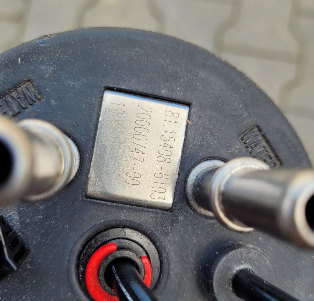 SMOK AD BLUE MAN TGX TGS 81.15408-6103 - Kütusesüsteem - Veoauto: pilt 2 SMOK AD BLUE MAN TGX TGS 81.15408-6103 - Kütusesüsteem - Veoauto: pilt 2