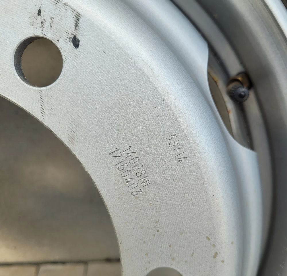 ZAPAS KOLO MIDLUM D 205/75 R17.5 LSR1+ CONTINENTAL - Komplektne ratas - Veoauto: pilt 3 ZAPAS KOLO MIDLUM D 205/75 R17.5 LSR1+ CONTINENTAL - Komplektne ratas - Veoauto: pilt 3