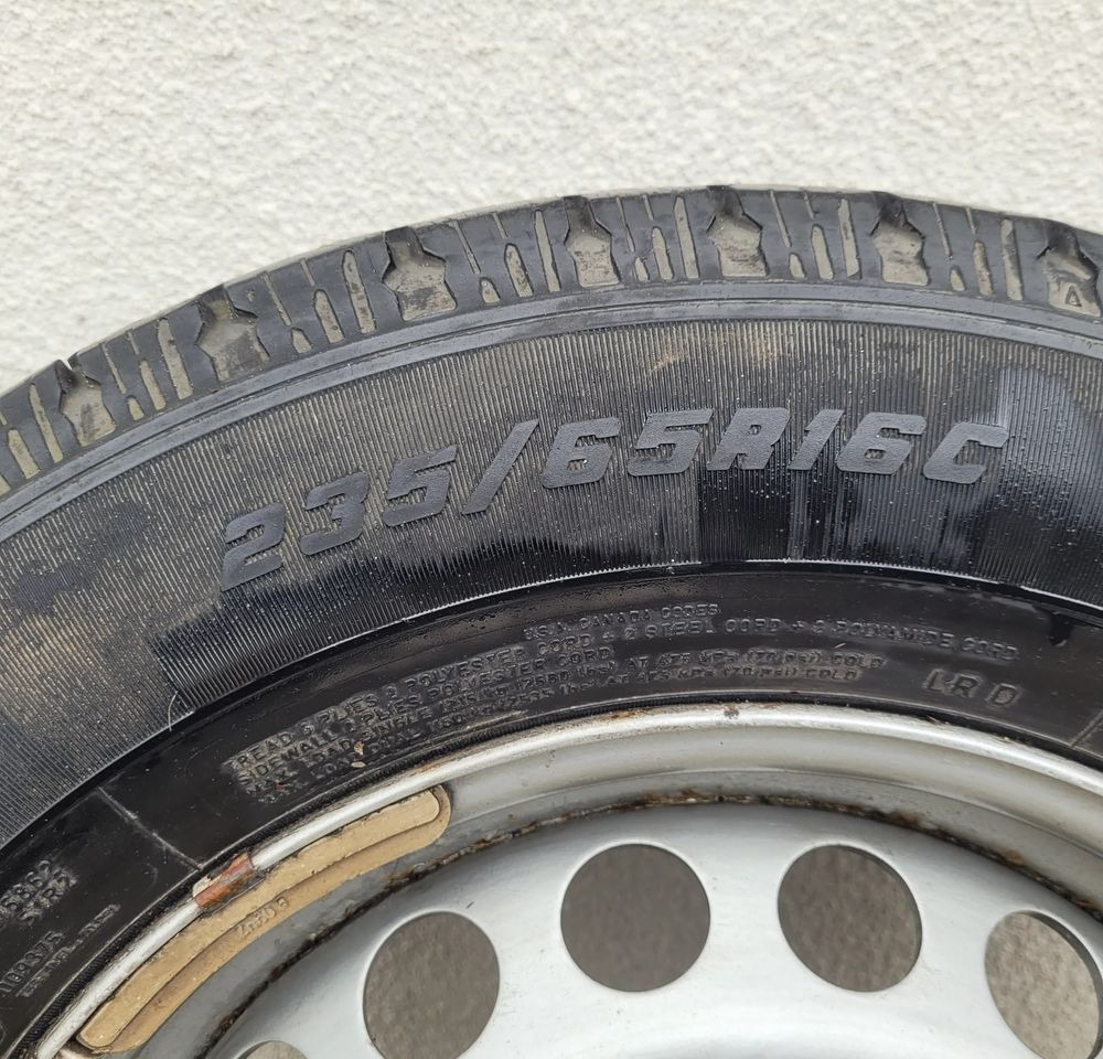 ZAPAS KOLO SPRINTER CRAFTER 235/65 R16C GOODYEAR - Komplektne ratas - Tarbesõiduk: pilt 5 ZAPAS KOLO SPRINTER CRAFTER 235/65 R16C GOODYEAR - Komplektne ratas - Tarbesõiduk: pilt 5