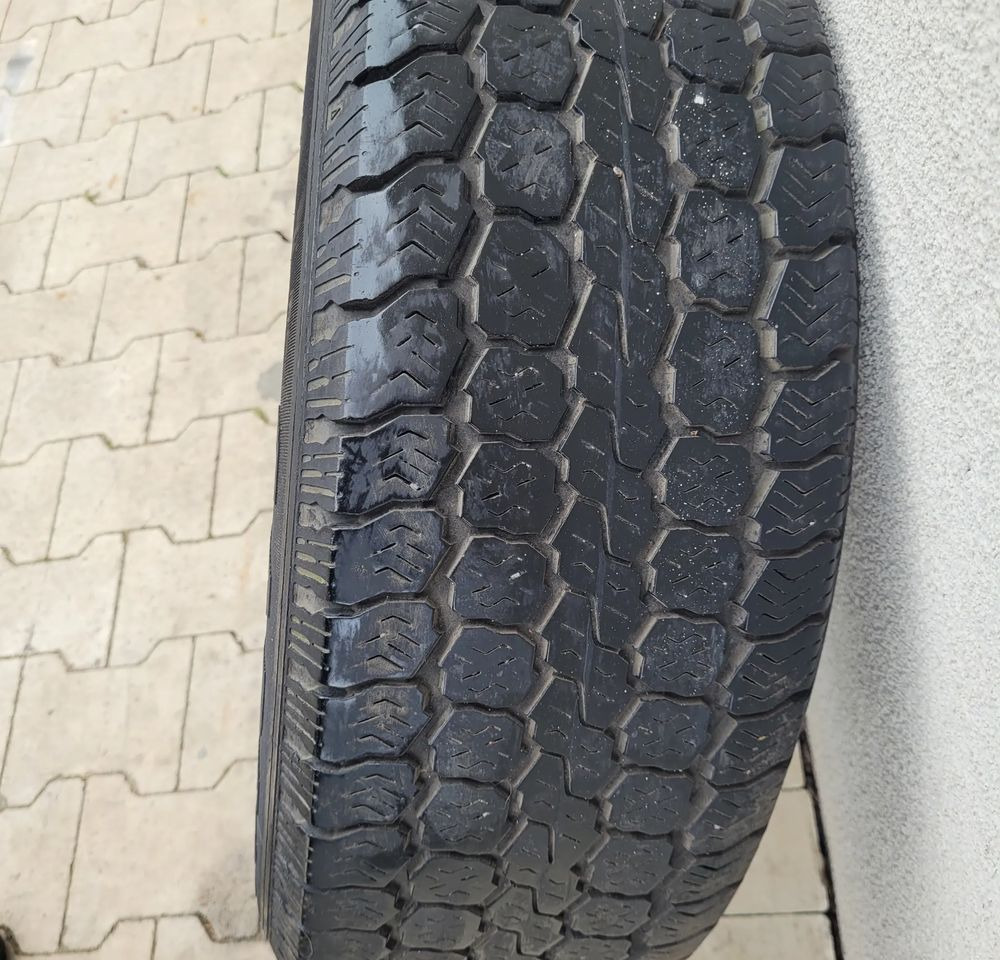 ZAPAS KOLO SPRINTER CRAFTER 235/65 R16C GOODYEAR - Komplektne ratas - Tarbesõiduk: pilt 3 ZAPAS KOLO SPRINTER CRAFTER 235/65 R16C GOODYEAR - Komplektne ratas - Tarbesõiduk: pilt 3
