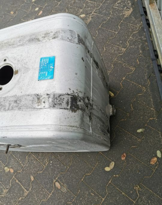 ZBIORNIK OLEJU HYVA OM 14018231 - Hüdrauliline paak - Veoauto: pilt 5 ZBIORNIK OLEJU HYVA OM 14018231 - Hüdrauliline paak - Veoauto: pilt 5