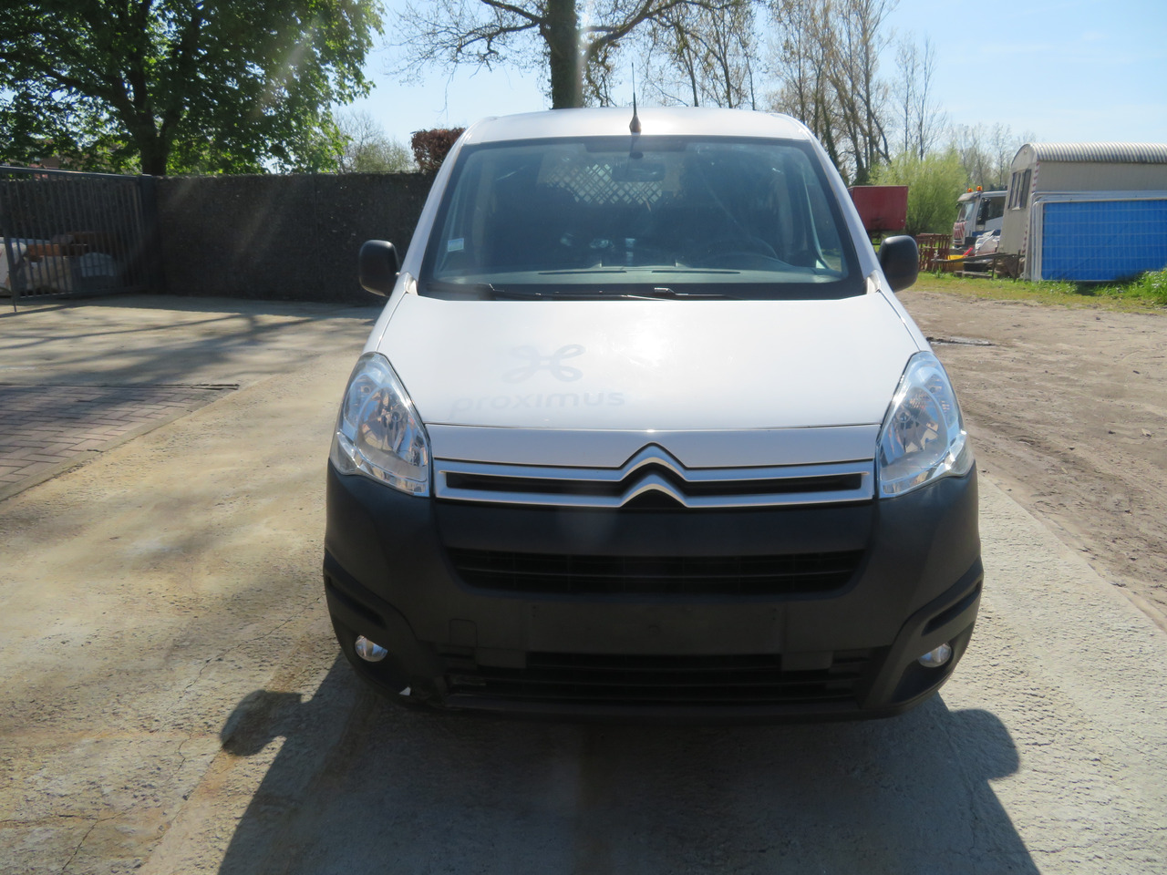 CITROËN Berlingo 1.6 BlueHDi CLUB - Kaubik: pilt 2 CITROËN Berlingo 1.6 BlueHDi CLUB - Kaubik: pilt 2