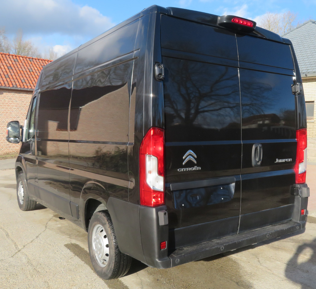 Citroën Jumpy 2.2 blueHDI L2H2 - Väike kaubik: pilt 4 Citroën Jumpy 2.2 blueHDI L2H2 - Väike kaubik: pilt 4