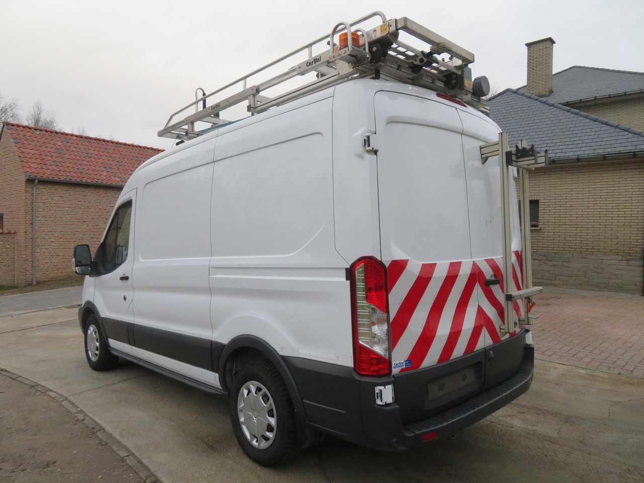 Ford Transit 2.0TDCi - L2H2 - Kaubik: pilt 5 Ford Transit 2.0TDCi - L2H2 - Kaubik: pilt 5