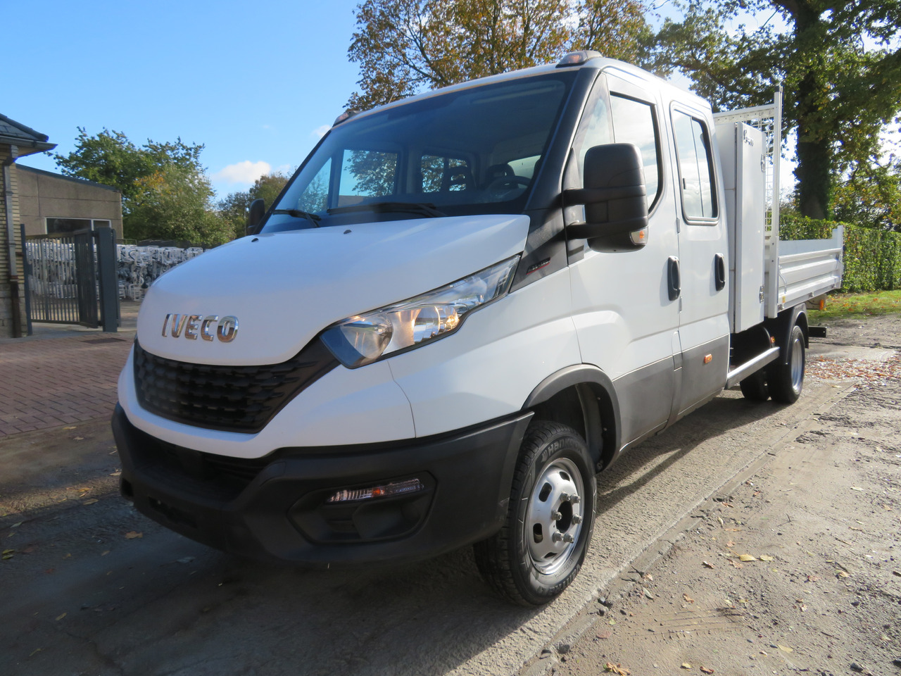 Iveco Daily 35C16 3.0 - Tarbesõiduk kallur, Meeskonnaauto: pilt 3 Iveco Daily 35C16 3.0 - Tarbesõiduk kallur, Meeskonnaauto: pilt 3