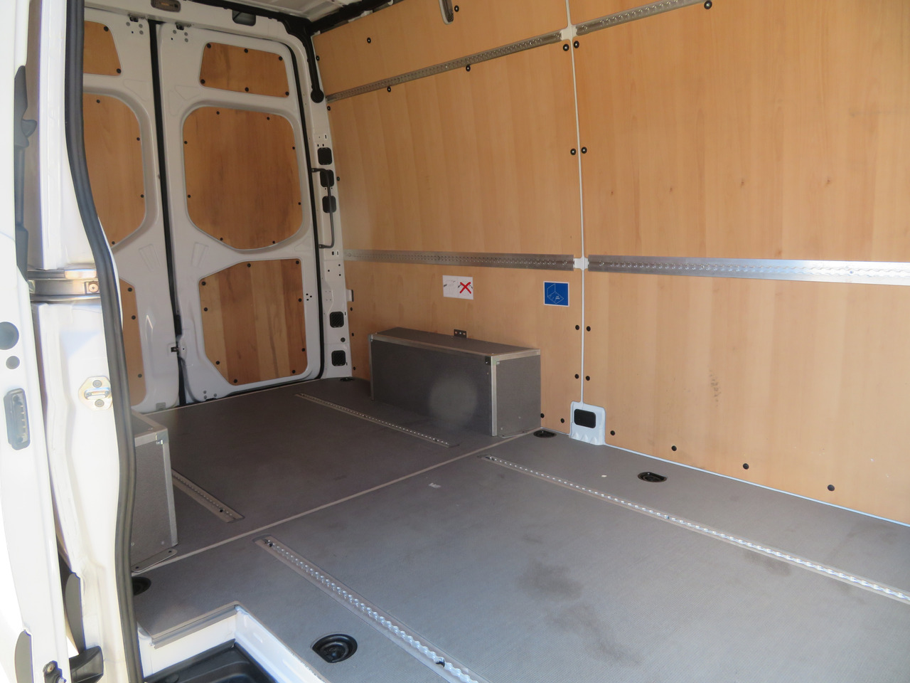 Uus Kaubik MERCEDES-BENZ Sprinter 317cdi - A2H2: pilt 9