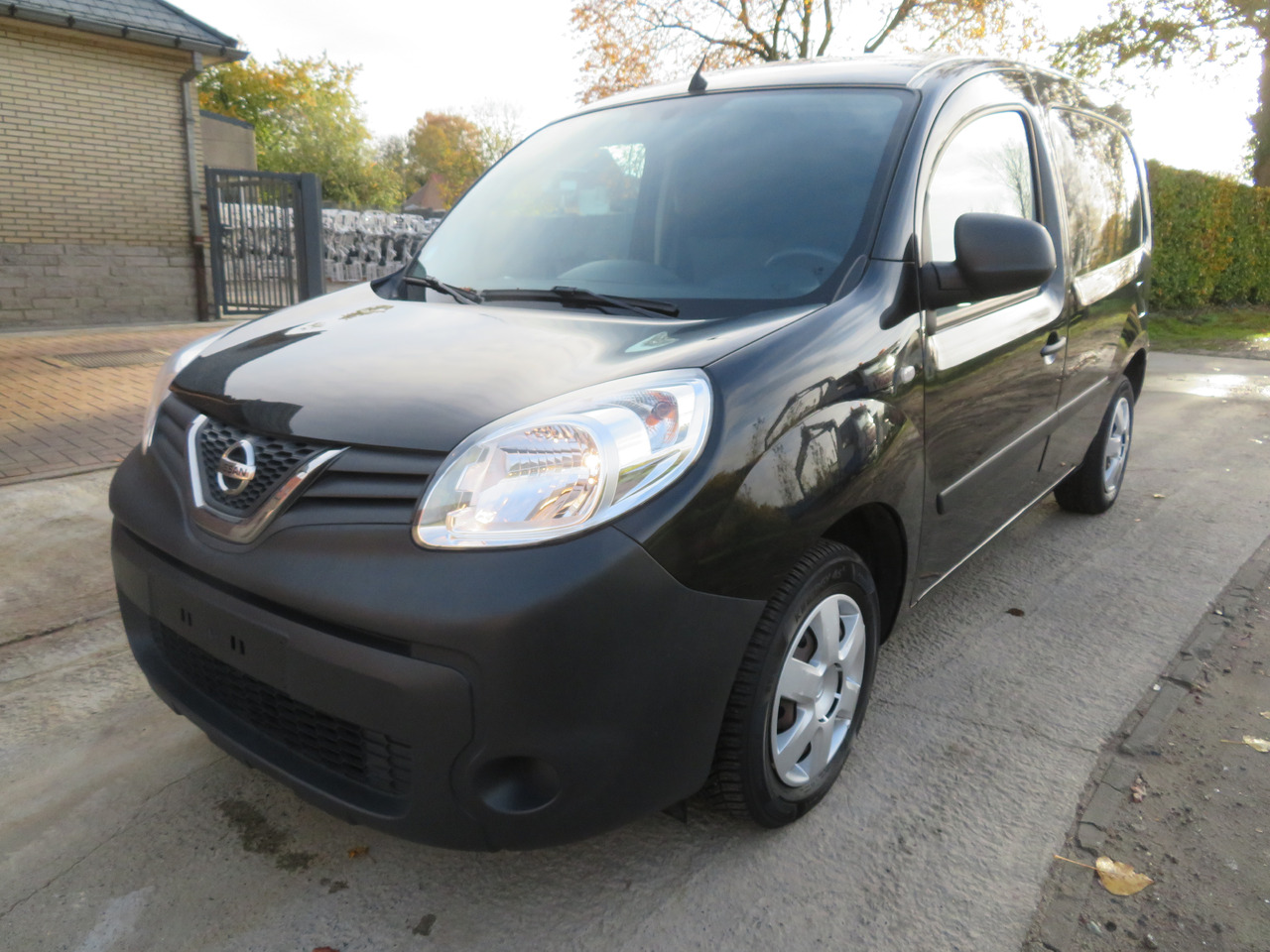 Nissan NV250 1.5dCi - Väike kaubik: pilt 3 Nissan NV250 1.5dCi - Väike kaubik: pilt 3