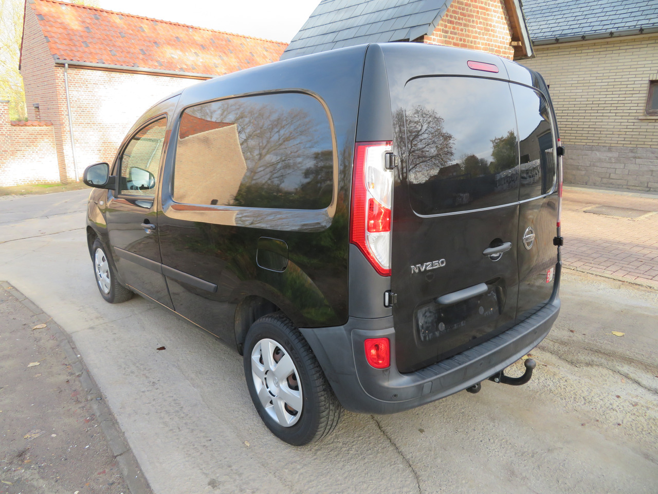Nissan NV250 1.5dCi - Väike kaubik: pilt 5 Nissan NV250 1.5dCi - Väike kaubik: pilt 5