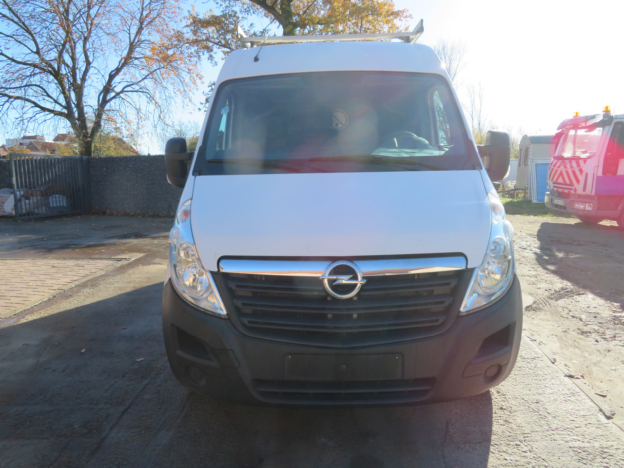 Opel Movano 2.3 CDTI - L2H2 - Väike kaubik: pilt 2 Opel Movano 2.3 CDTI - L2H2 - Väike kaubik: pilt 2