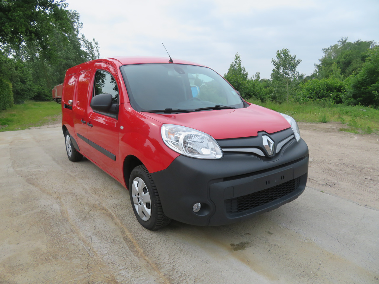 RENAULT Kangoo EXPRESS MAXI 1.5 dCi Grand Confort - Väike kaubik: pilt 1 RENAULT Kangoo EXPRESS MAXI 1.5 dCi Grand Confort - Väike kaubik: pilt 1
