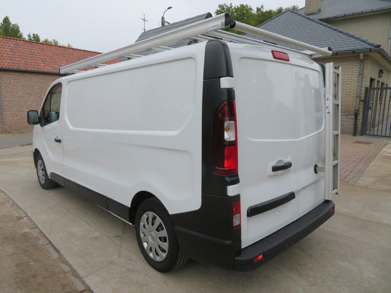 Renault Trafic 1.6dCi Grand Confort - L2H1 - Väike kaubik: pilt 5 Renault Trafic 1.6dCi Grand Confort - L2H1 - Väike kaubik: pilt 5