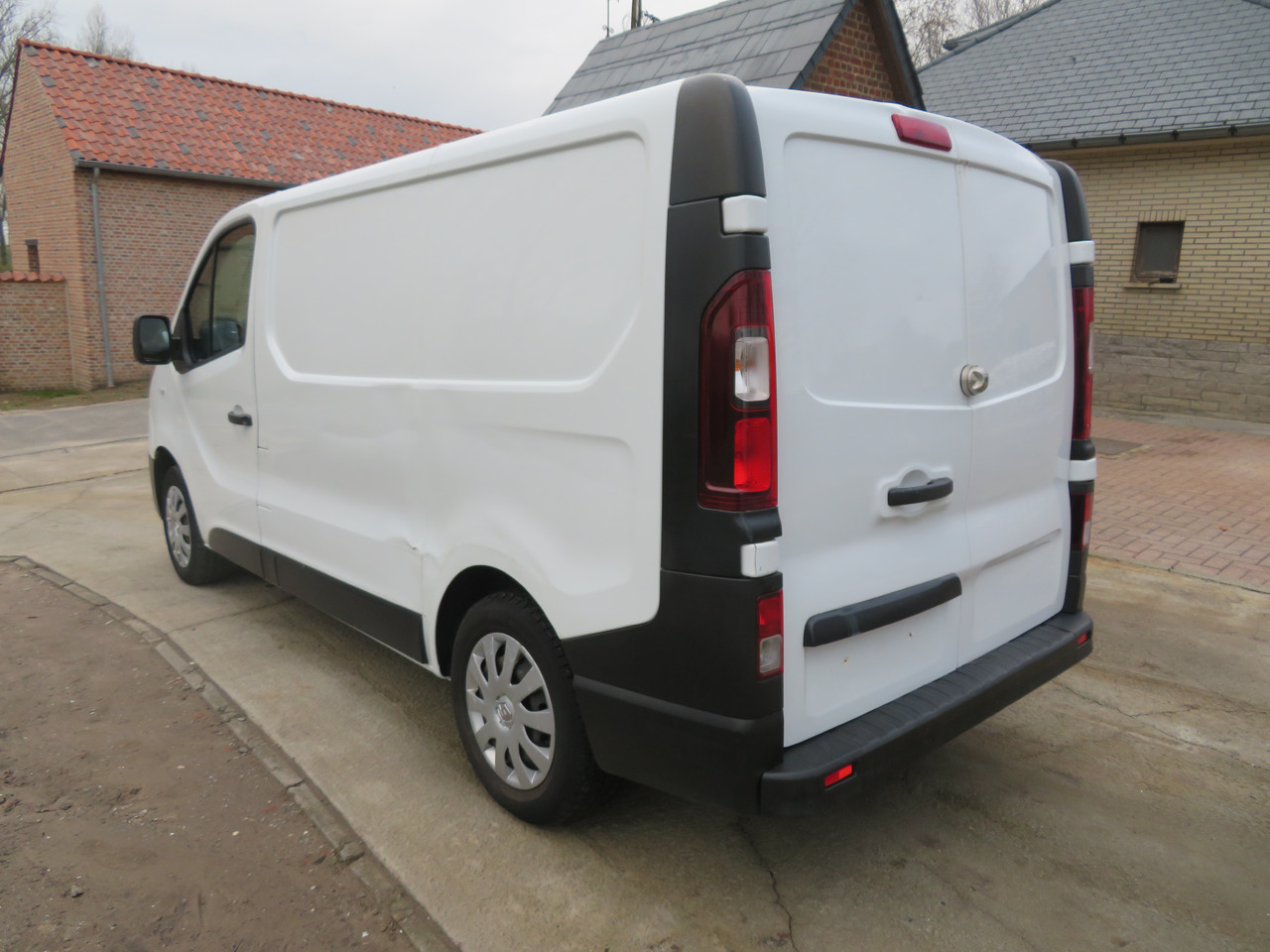 Renault Trafic 1.6dCi L1H1 - Väike kaubik: pilt 5 Renault Trafic 1.6dCi L1H1 - Väike kaubik: pilt 5