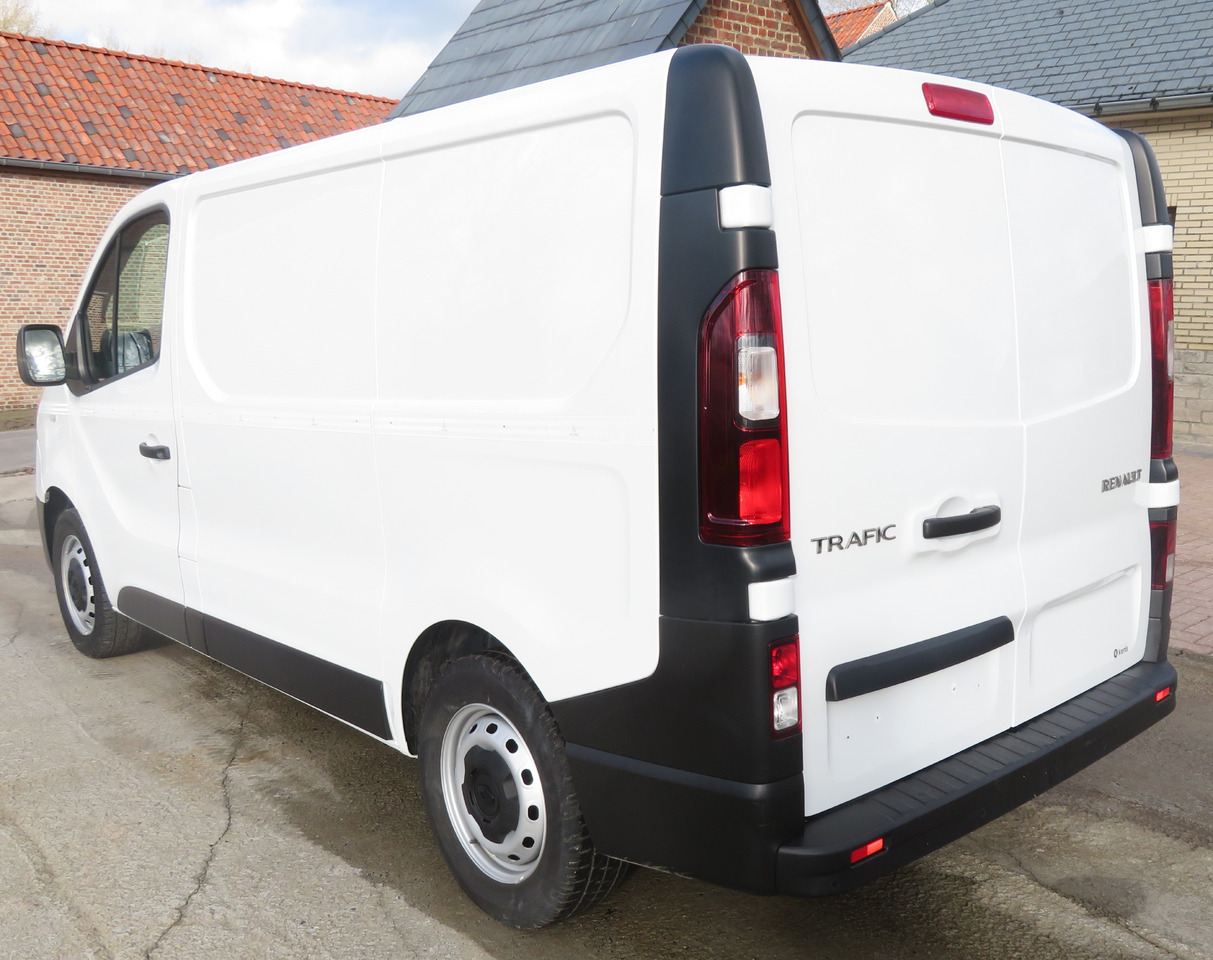Renault Trafic - L1H1 - 2.0dCi - Väike kaubik: pilt 5 Renault Trafic - L1H1 - 2.0dCi - Väike kaubik: pilt 5