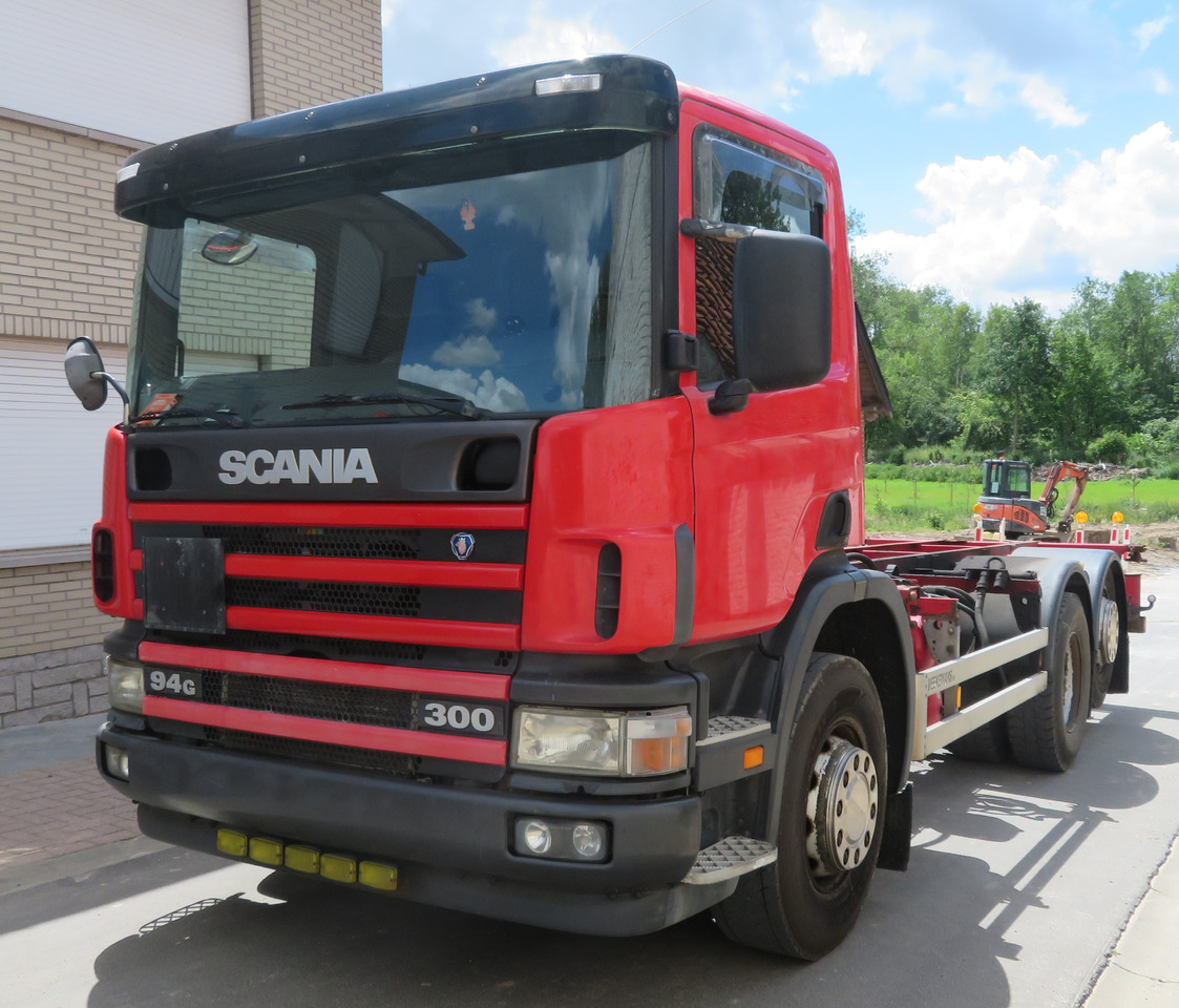 Scania 94 GB 6X2 - Kabiinišassiiga veoauto: pilt 4 Scania 94 GB 6X2 - Kabiinišassiiga veoauto: pilt 4