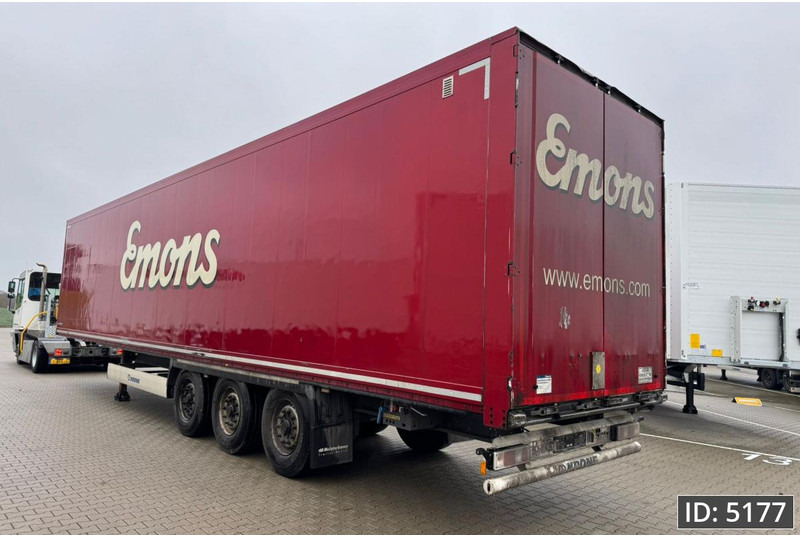 Krone SD / Disk brakes / Double stock - Furgoonpoolhaagis: pilt 2 Krone SD / Disk brakes / Double stock - Furgoonpoolhaagis: pilt 2