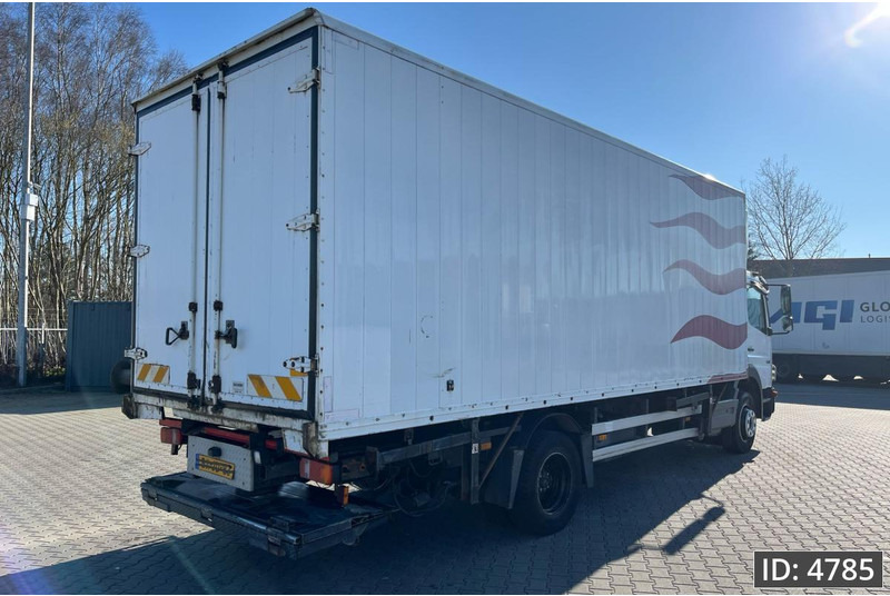 Mercedes-Benz Atego 1318 Day Cab, Euro 5, BDF / EPS automatic / DHOLLANDIA 2000KG - Konteinerveduk/ Tõstukiga veoauto: pilt 3 Mercedes-Benz Atego 1318 Day Cab, Euro 5, BDF / EPS automatic / DHOLLANDIA 2000KG - Konteinerveduk/ Tõstukiga veoauto: pilt 3