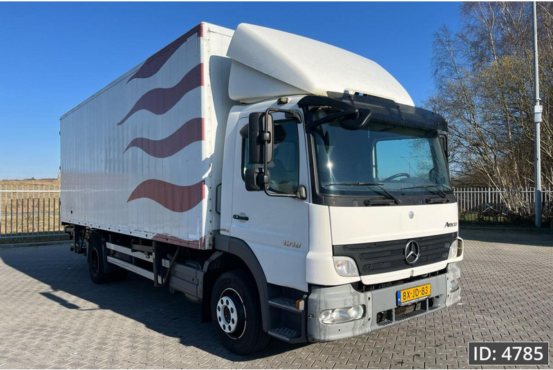 Mercedes-Benz Atego 1318 Day Cab, Euro 5, BDF / EPS automatic / DHOLLANDIA 2000KG - Konteinerveduk/ Tõstukiga veoauto: pilt 4 Mercedes-Benz Atego 1318 Day Cab, Euro 5, BDF / EPS automatic / DHOLLANDIA 2000KG - Konteinerveduk/ Tõstukiga veoauto: pilt 4