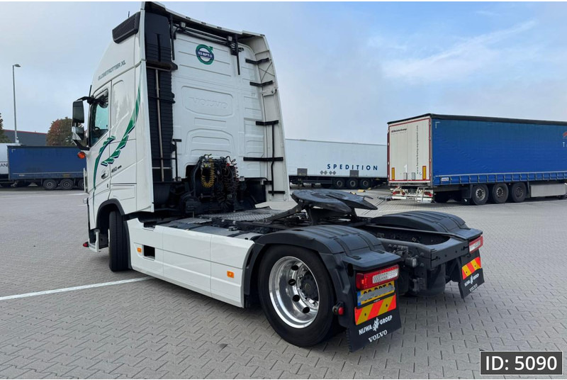Volvo FH 460 Globetrotter XL, Euro 6, / Like new! / Special interior / Standklima / 2 Tanks - Sadulveok: pilt 2 Volvo FH 460 Globetrotter XL, Euro 6, / Like new! / Special interior / Standklima / 2 Tanks - Sadulveok: pilt 2