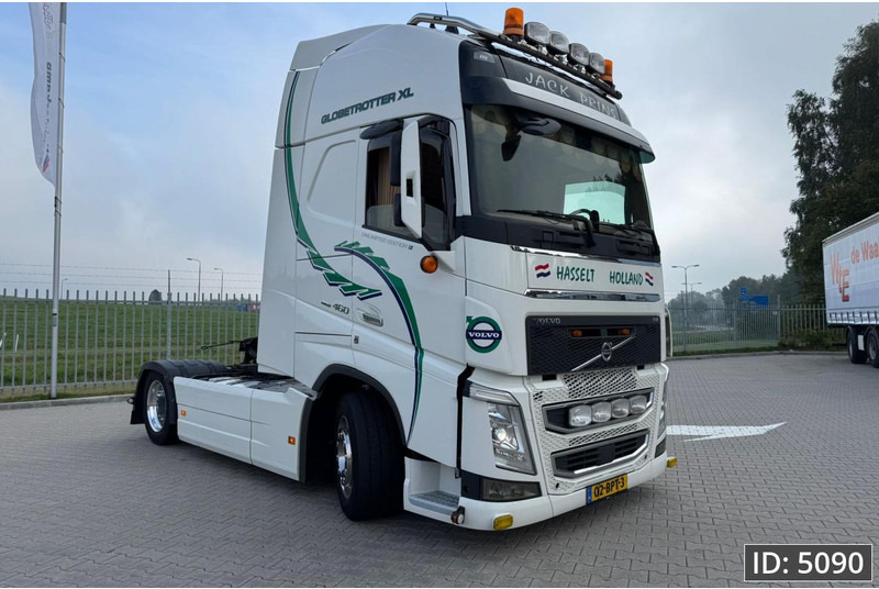 Volvo FH 460 Globetrotter XL, Euro 6, / Like new! / Special interior / Standklima / 2 Tanks - Sadulveok: pilt 4 Volvo FH 460 Globetrotter XL, Euro 6, / Like new! / Special interior / Standklima / 2 Tanks - Sadulveok: pilt 4