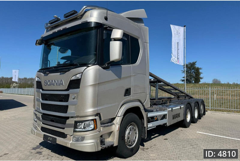 Scania R540 Topline, Euro 6, / 8x4 / BDF / Lift axle / frame 7.4 m - Konteinerveduk/ Tõstukiga veoauto: pilt 1 Scania R540 Topline, Euro 6, / 8x4 / BDF / Lift axle / frame 7.4 m - Konteinerveduk/ Tõstukiga veoauto: pilt 1
