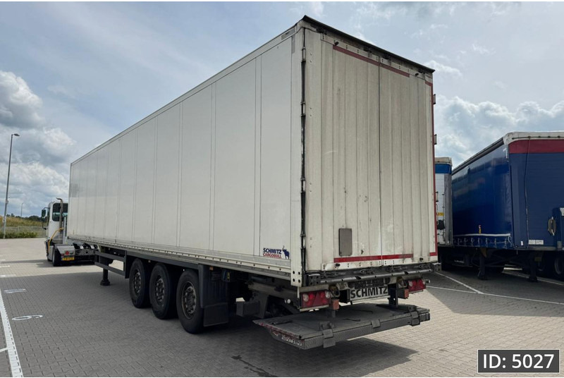 Schmitz Cargobull SCB/S3B / Disk brakes / Double stock / Taillift - Furgoonpoolhaagis: pilt 2 Schmitz Cargobull SCB/S3B / Disk brakes / Double stock / Taillift - Furgoonpoolhaagis: pilt 2