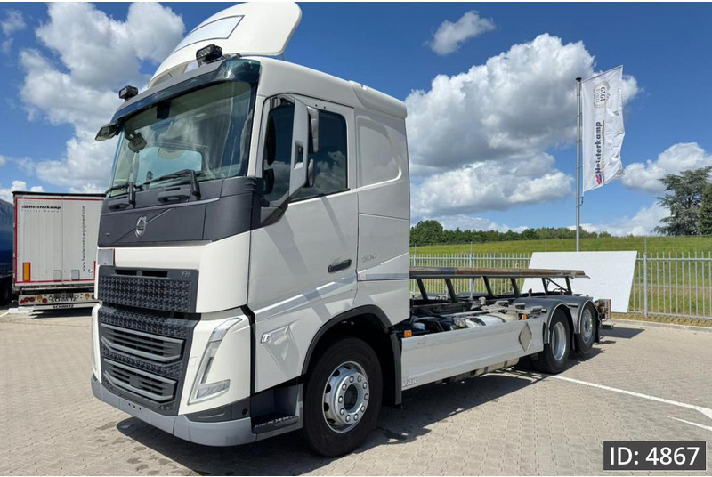 Konteinerveduk/ Tõstukiga veoauto Volvo FH 500 Globetrotter, Euro 6, / 6x2 / Hydraulic body / frame 7.4 m / Tail lift: pilt 1