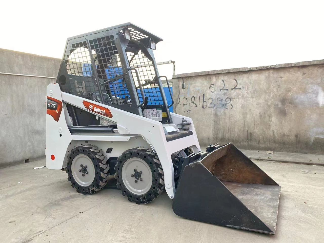 BOBCAT Skid Steer Loader S70 - Kompaktlaadur: pilt 3 BOBCAT Skid Steer Loader S70 - Kompaktlaadur: pilt 3