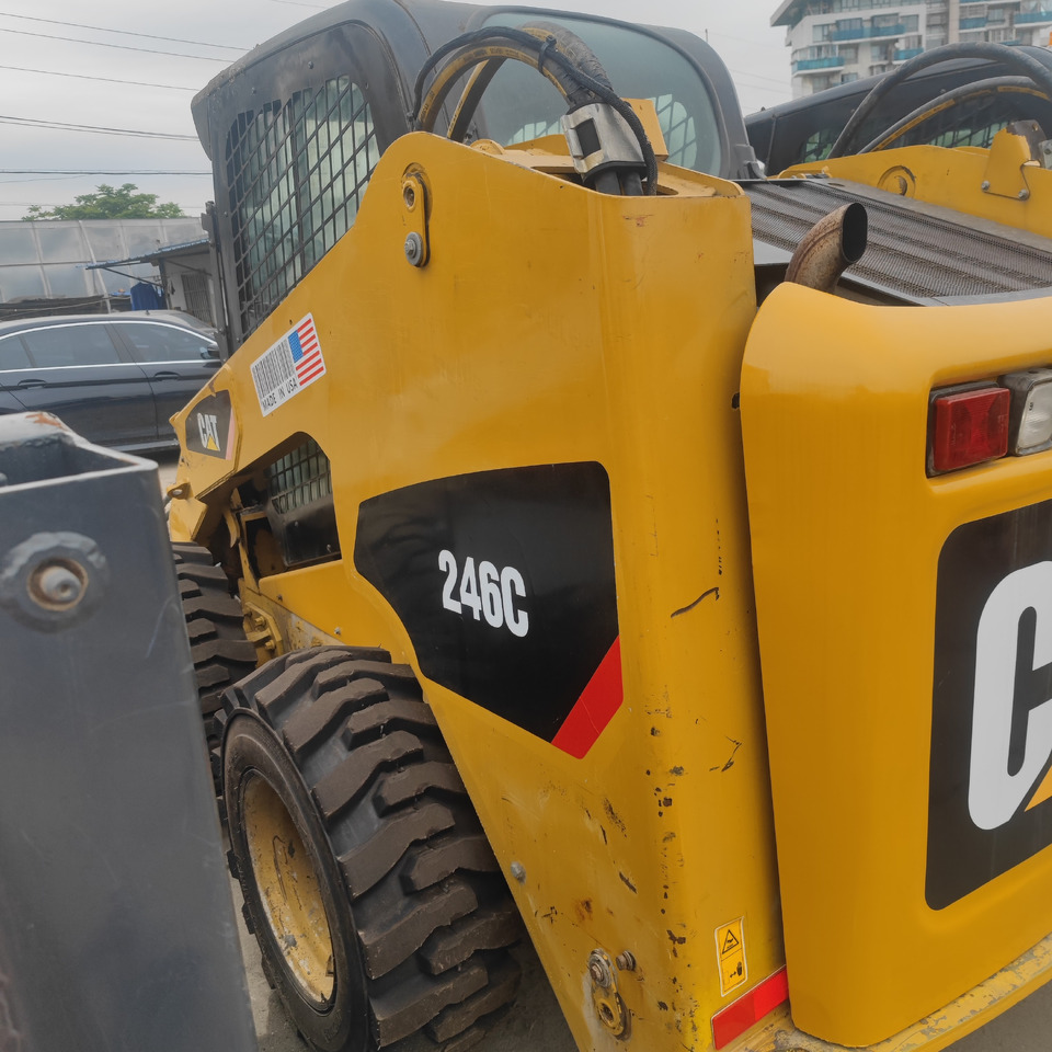CAT 246C Skid Steer Loader - Kompaktlaadur: pilt 3 CAT 246C Skid Steer Loader - Kompaktlaadur: pilt 3