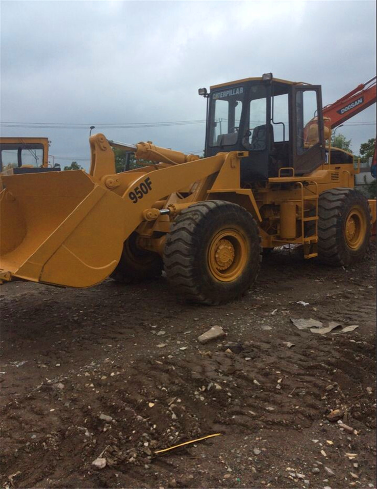 CAT Wheel Loader CAT 950F - Rataslaadur: pilt 2 CAT Wheel Loader CAT 950F - Rataslaadur: pilt 2