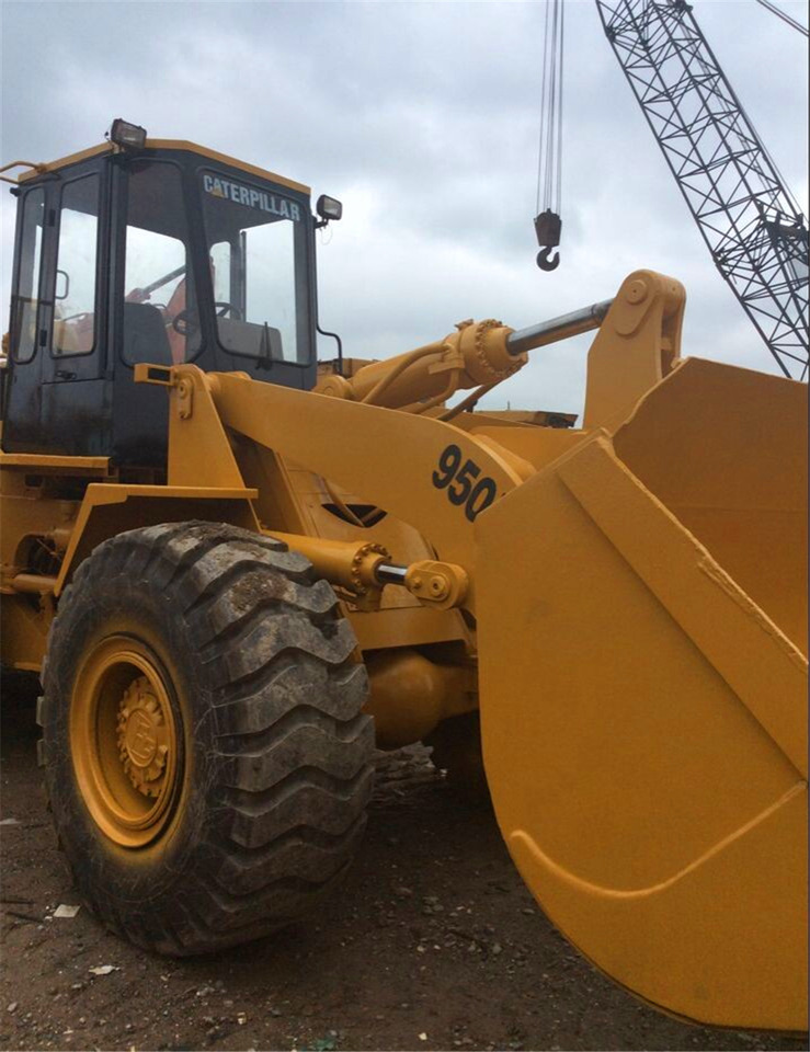 CAT Wheel Loader CAT 950F - Rataslaadur: pilt 3 CAT Wheel Loader CAT 950F - Rataslaadur: pilt 3