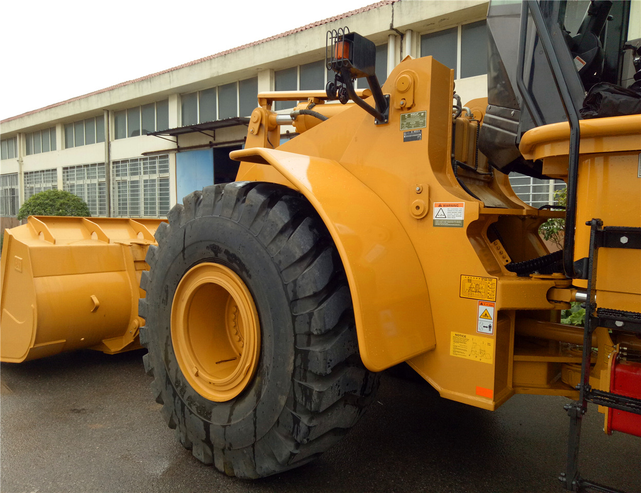 CAT Wheel Loader CAT 980F - Rataslaadur: pilt 5 CAT Wheel Loader CAT 980F - Rataslaadur: pilt 5