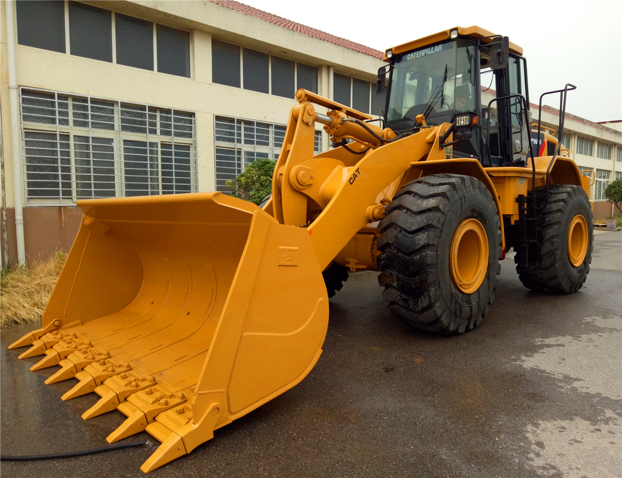 CAT Wheel Loader CAT 980F - Rataslaadur: pilt 2 CAT Wheel Loader CAT 980F - Rataslaadur: pilt 2