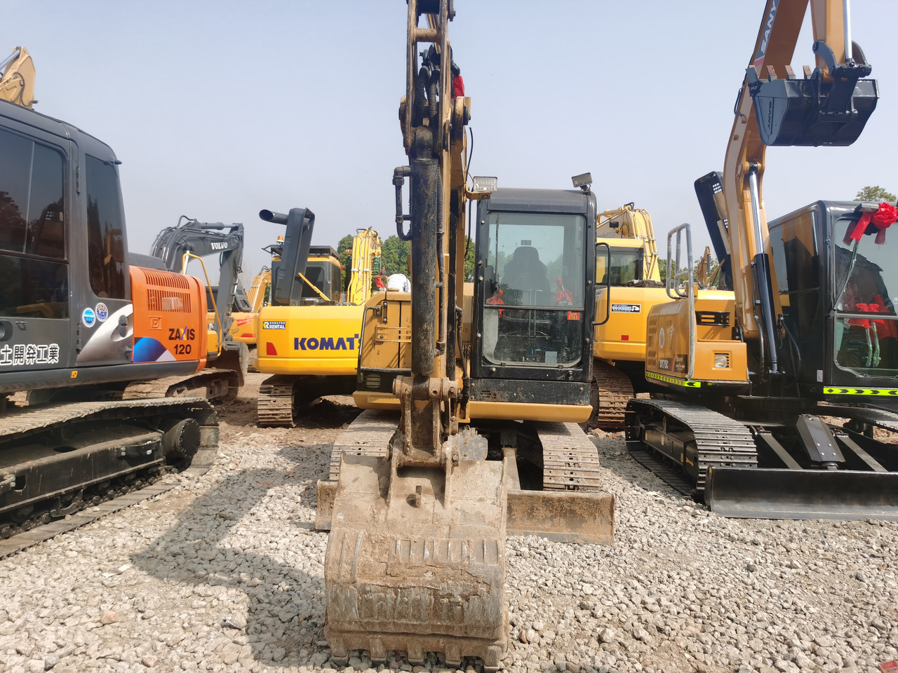 CATERPILLAR 306E2 - Lintekskavaator: pilt 2 CATERPILLAR 306E2 - Lintekskavaator: pilt 2