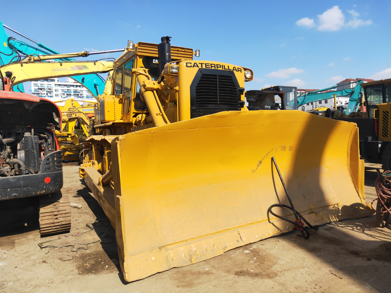CATERPILLAR D9H - Buldooser: pilt 2 CATERPILLAR D9H - Buldooser: pilt 2