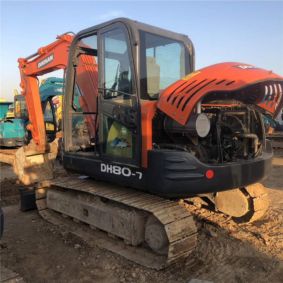 DOOSAN DH80-7 - Lintekskavaator: pilt 3 DOOSAN DH80-7 - Lintekskavaator: pilt 3