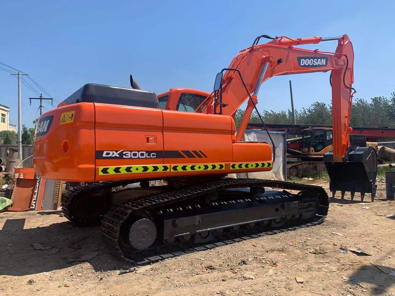 DOOSAN DX300LC - Lintekskavaator: pilt 2 DOOSAN DX300LC - Lintekskavaator: pilt 2