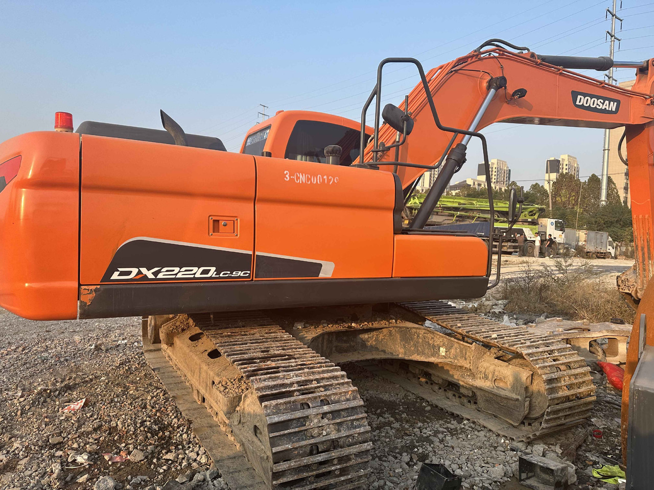 Doosan Mini Excavator DX220 - Miniekskavaator: pilt 4 Doosan Mini Excavator DX220 - Miniekskavaator: pilt 4