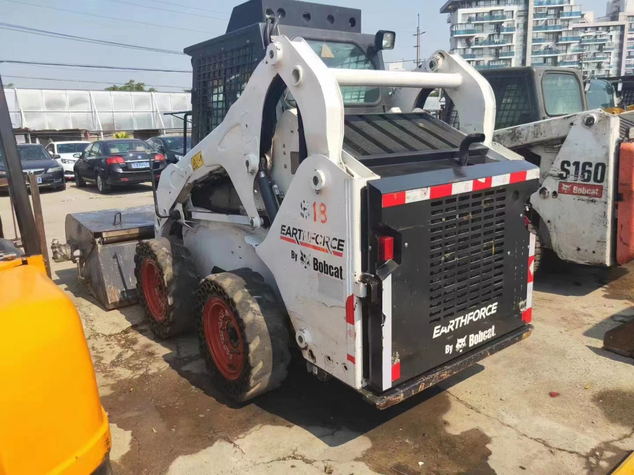 BOBCAT Skid Steer Loader S18 - Ehitusmasinad: pilt 4 BOBCAT Skid Steer Loader S18 - Ehitusmasinad: pilt 4