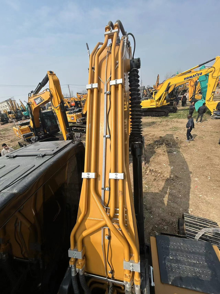Ehitusmasinad SANY SY215C: pilt 9