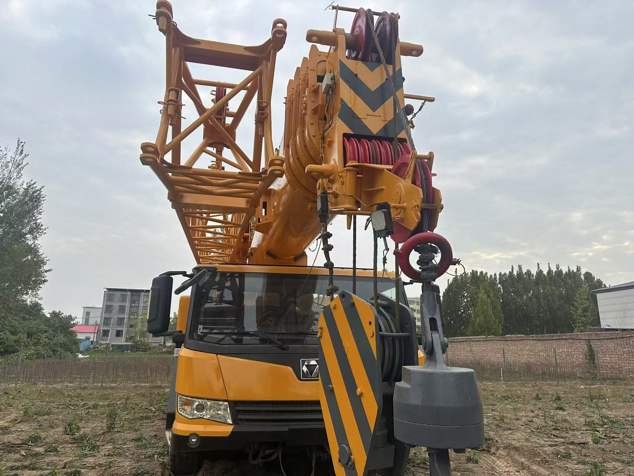 XCMG Crane QY85KAY - Ehitusmasinad: pilt 3 XCMG Crane QY85KAY - Ehitusmasinad: pilt 3