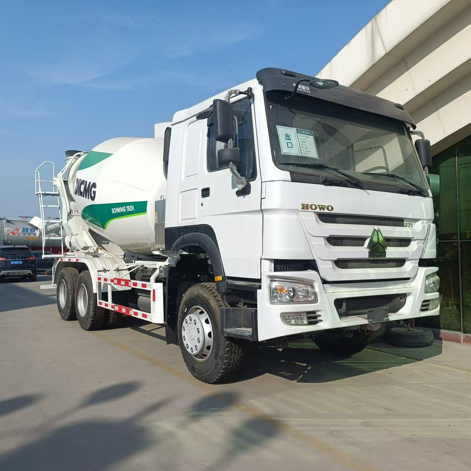 HOWO 6*4 Cement Mixer Truck - Autobetoonisegisti: pilt 2 HOWO 6*4 Cement Mixer Truck - Autobetoonisegisti: pilt 2
