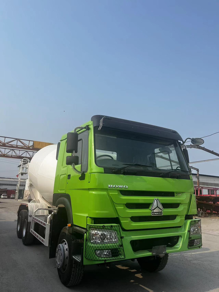 HOWO Cement Mixer Truck 6*4 - Autobetoonisegisti: pilt 3 HOWO Cement Mixer Truck 6*4 - Autobetoonisegisti: pilt 3