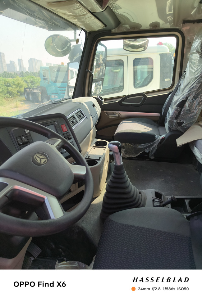 HOWO HaoHan N5G Cement Mixer Truck - Autobetoonisegisti: pilt 5 HOWO HaoHan N5G Cement Mixer Truck - Autobetoonisegisti: pilt 5