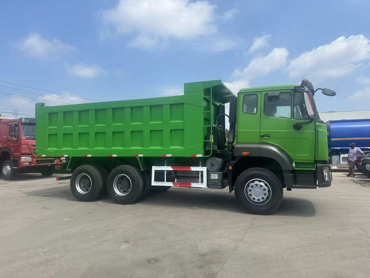 HOWO Haohan 6✖4 Dump Truck Green - Kasti veoauto: pilt 3 HOWO Haohan 6✖4 Dump Truck Green - Kasti veoauto: pilt 3