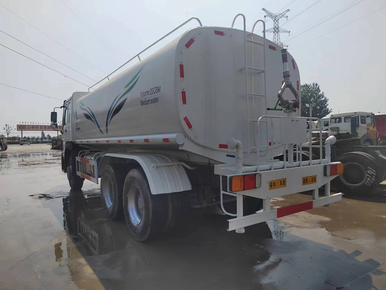 HOWO Water Tanker Click Here for Discount - Tsisternauto: pilt 4 HOWO Water Tanker Click Here for Discount - Tsisternauto: pilt 4