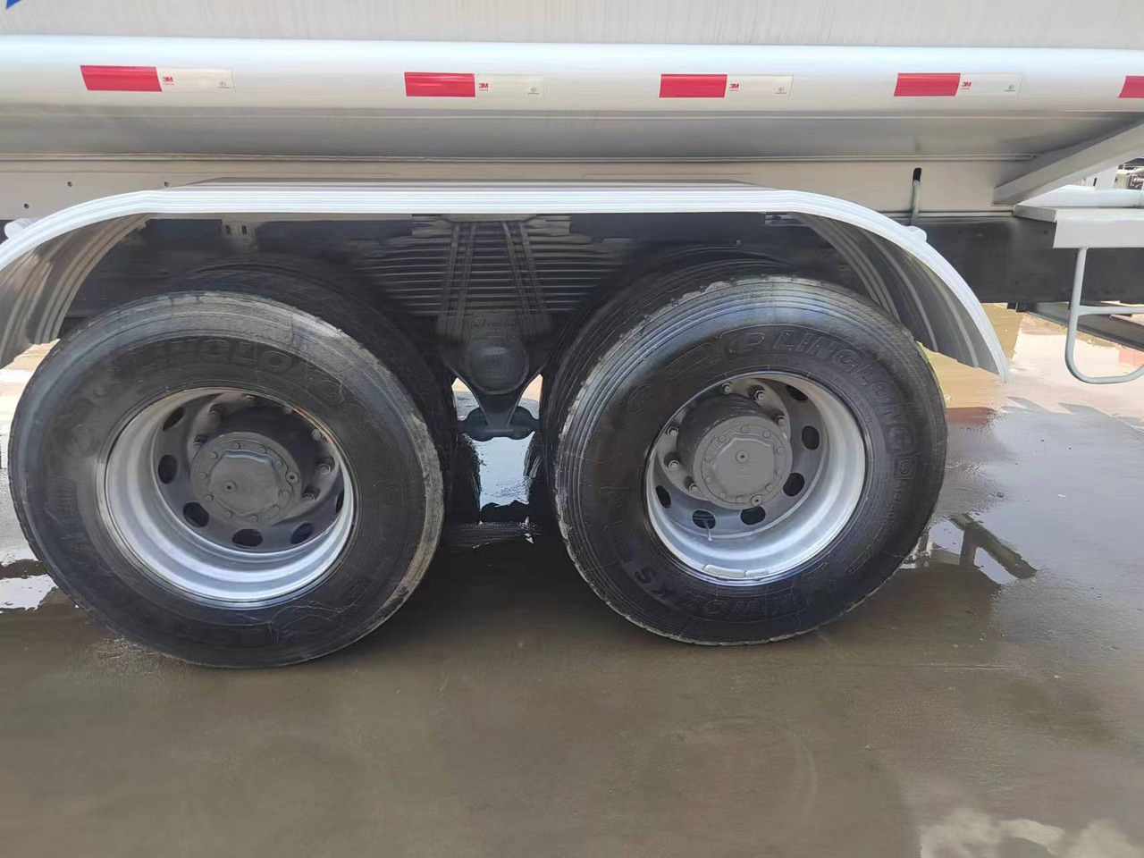 HOWO Water Tanker Click Here for Discount - Tsisternauto: pilt 5 HOWO Water Tanker Click Here for Discount - Tsisternauto: pilt 5