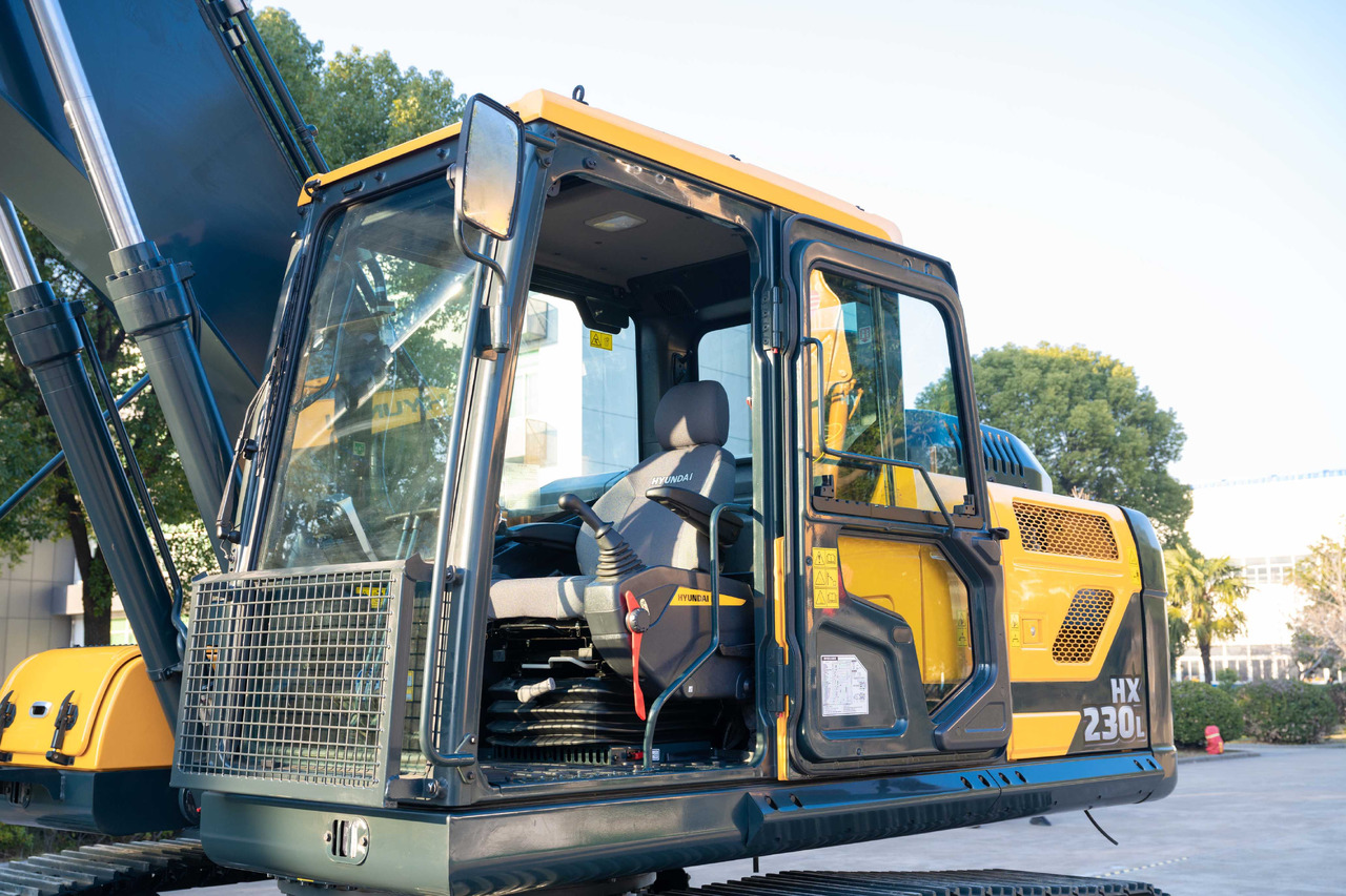 HYUNDAI Excavator HX230 Click Here for Discount - Ekskavaator: pilt 3 HYUNDAI Excavator HX230 Click Here for Discount - Ekskavaator: pilt 3