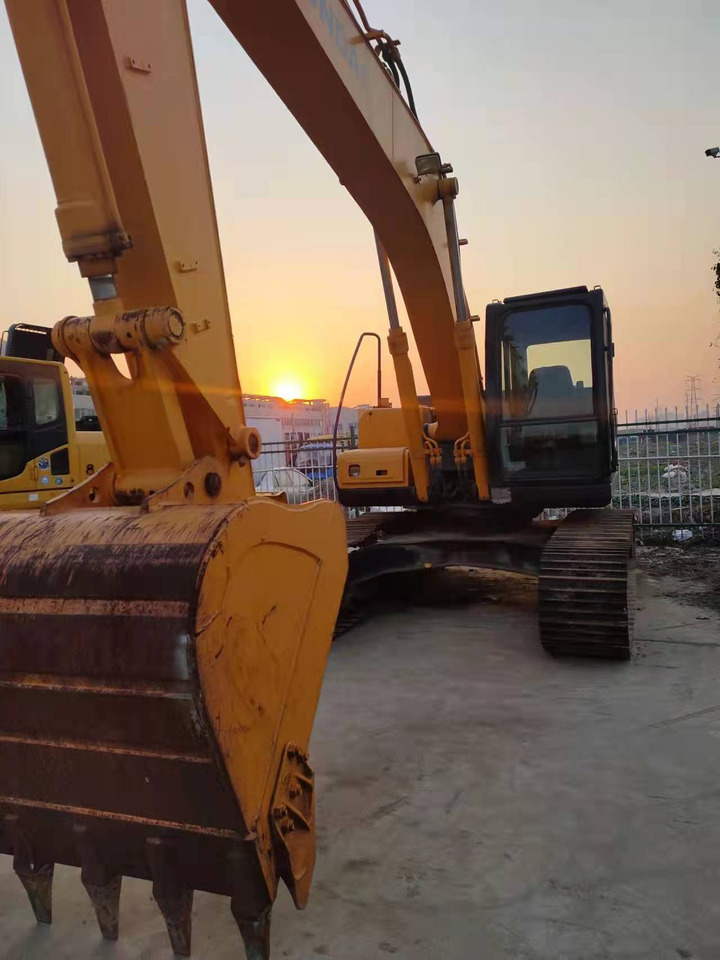 HYUNDAI R225LC-7 - Lintekskavaator: pilt 5 HYUNDAI R225LC-7 - Lintekskavaator: pilt 5